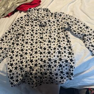 Long sleeve button down star print blouse